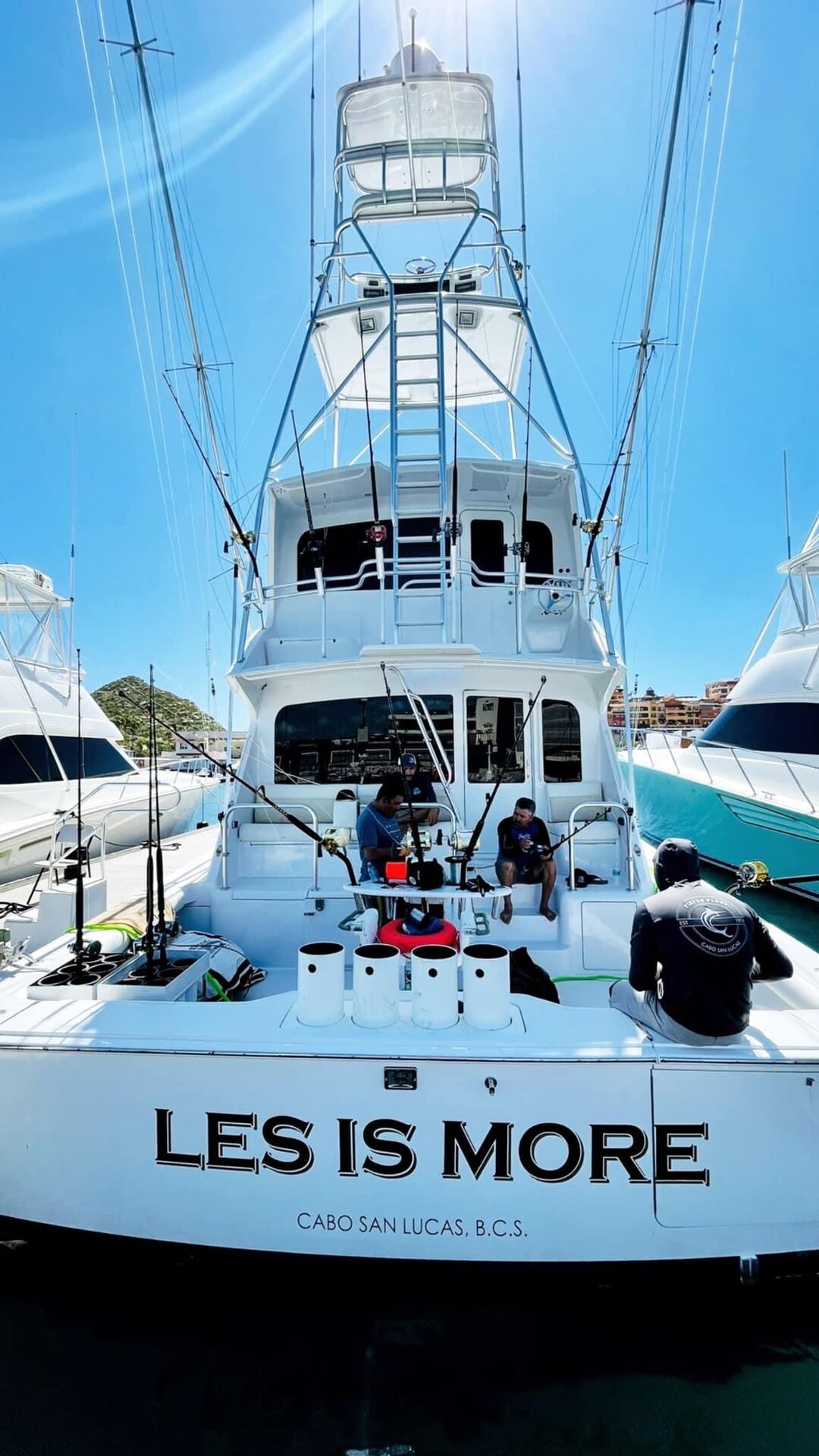 Image for team Les Is More at the 2021 Bisbee's Los Cabos Offshore